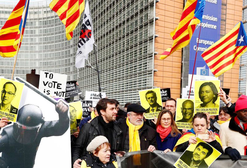 Belgium formally arrests Catalan separatists at Spain's request